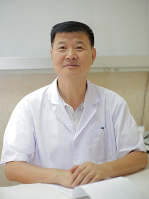 张铁矛老师2.jpg